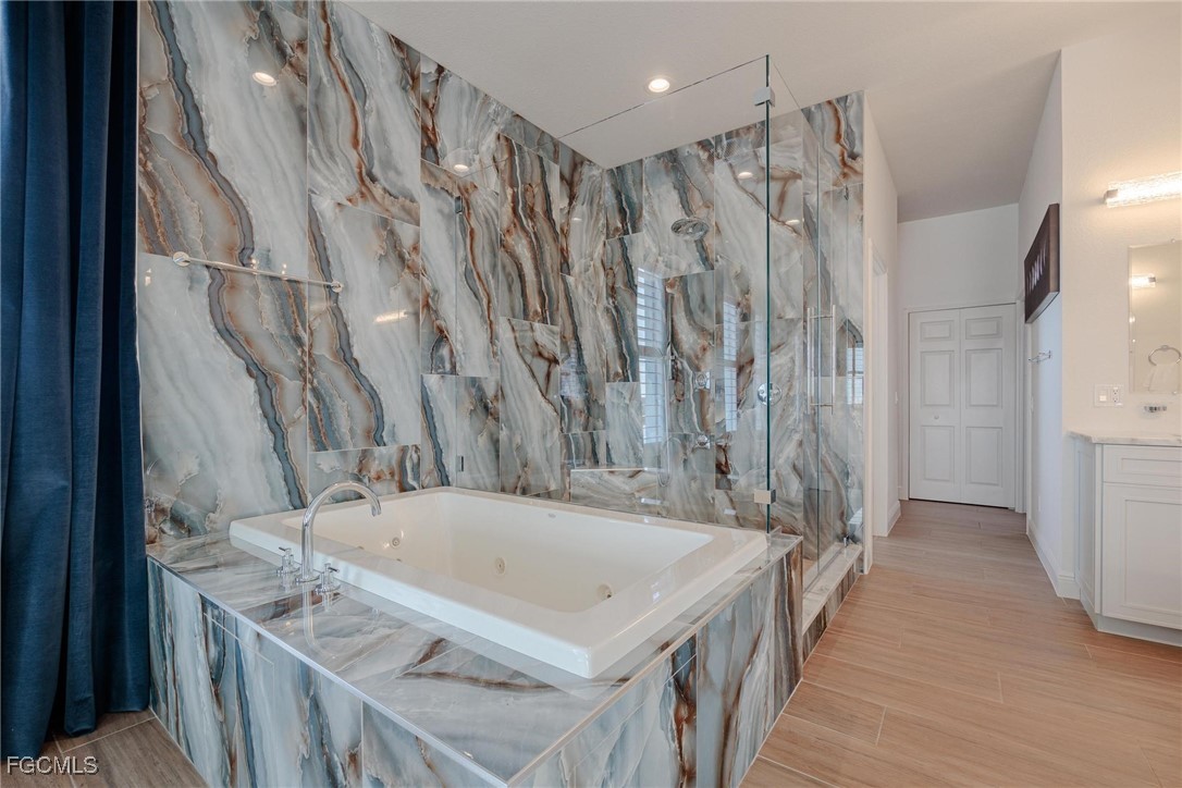 3807 San Carlos DR