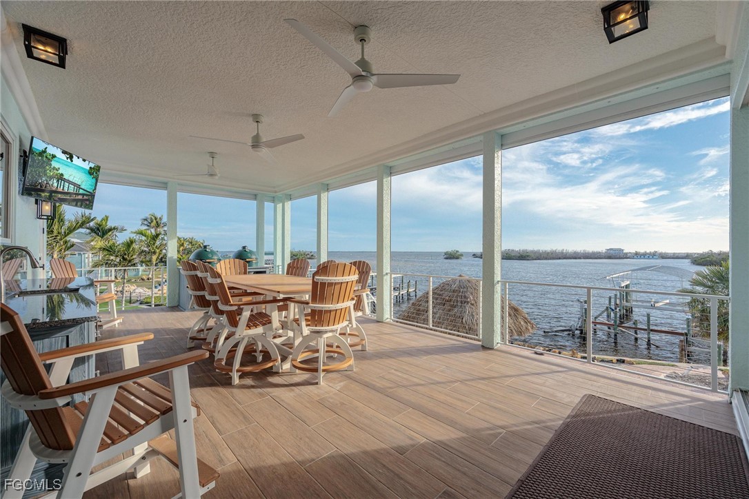 3807 San Carlos DR