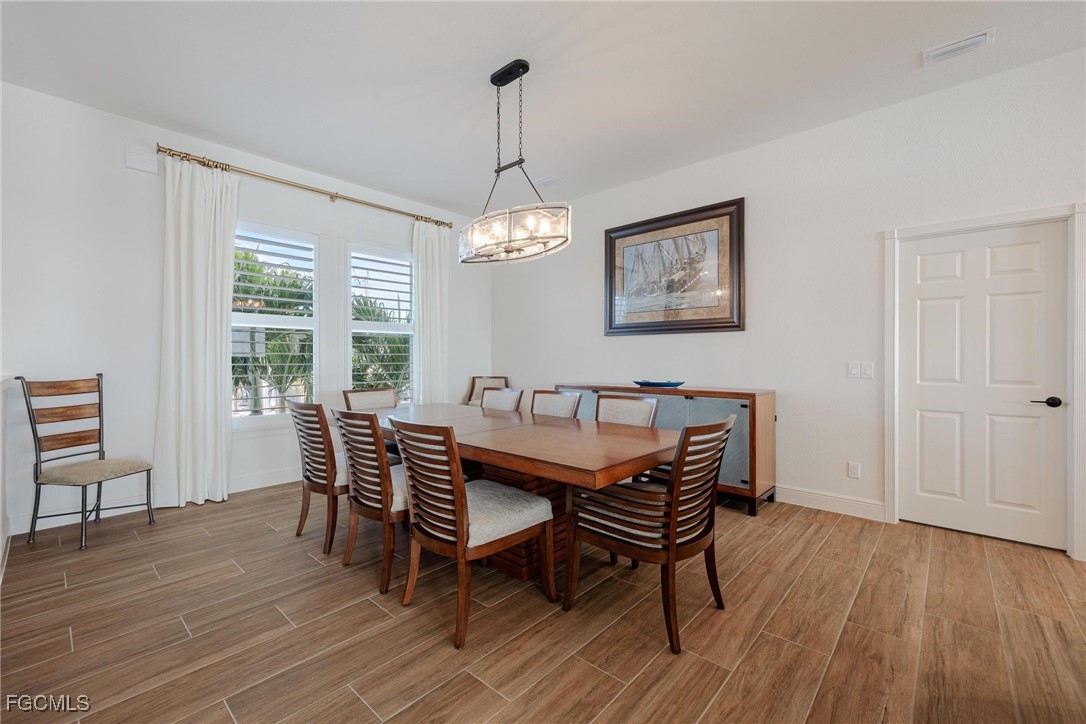 3807 San Carlos DR