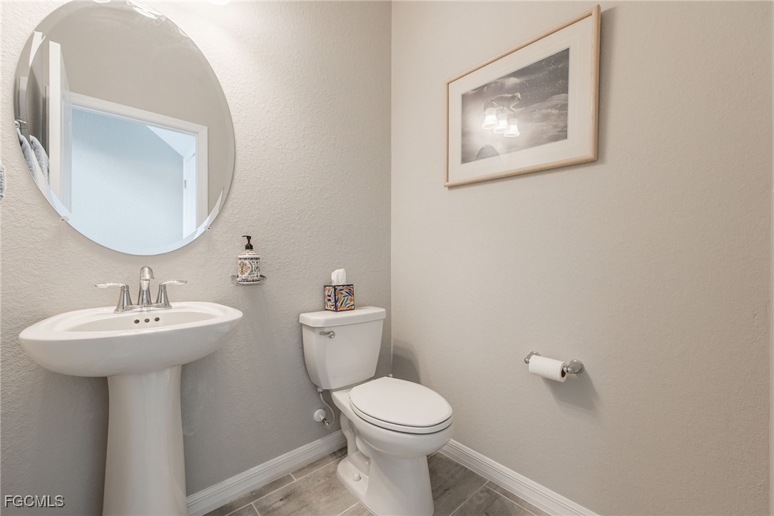 3432 Murcia CT