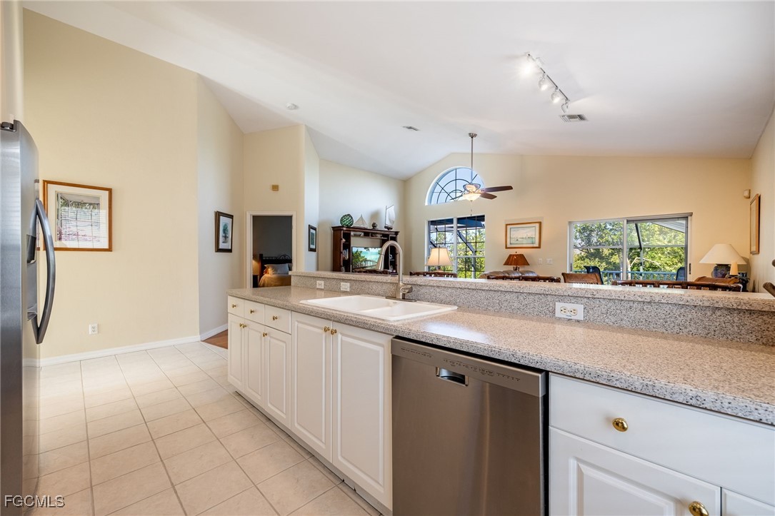 12206 Siesta DR