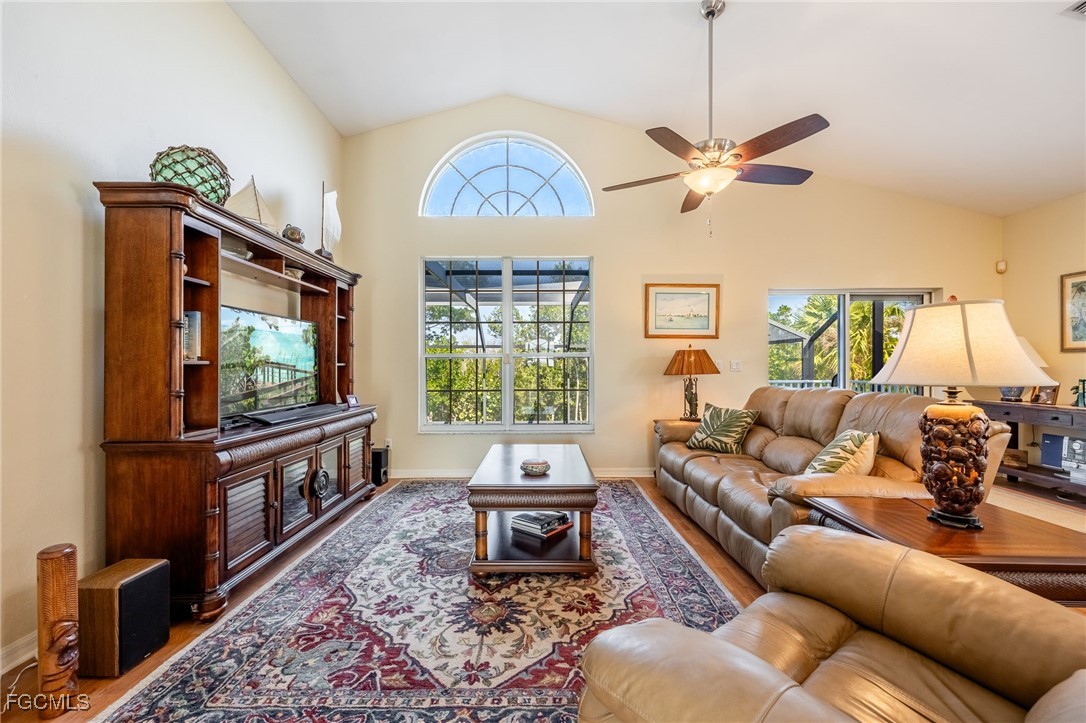 12206 Siesta DR