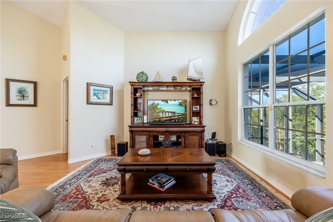 12206 Siesta DR