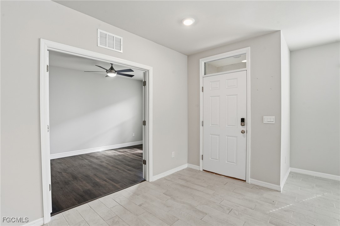 20684 Plumwood LOOP