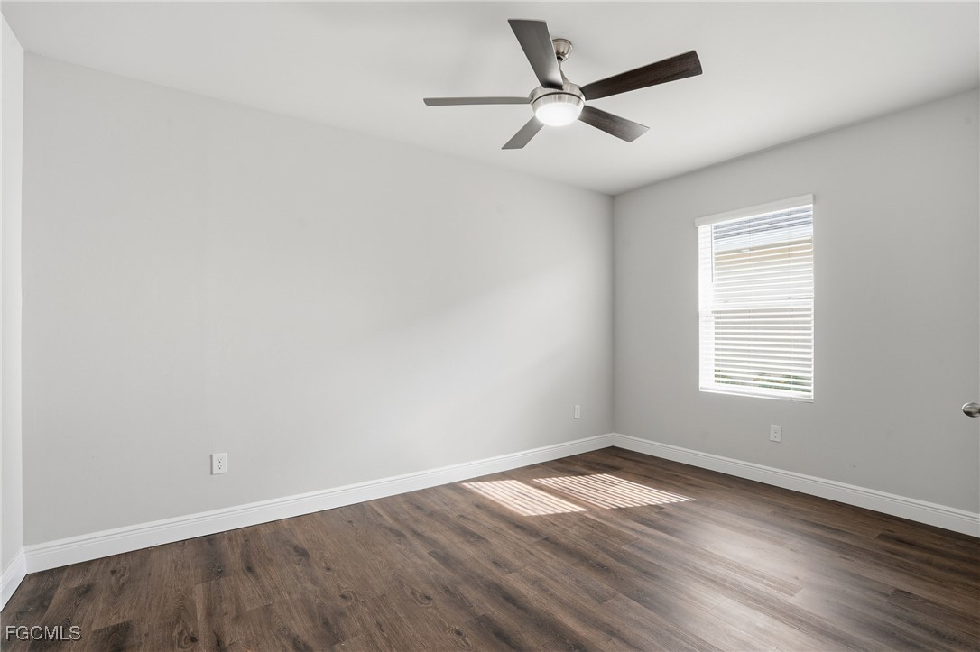 20684 Plumwood LOOP