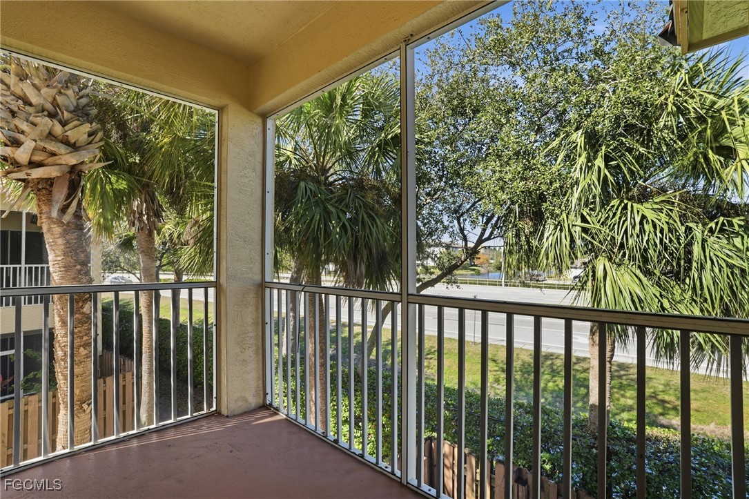 15401 Bellamar CIR 621