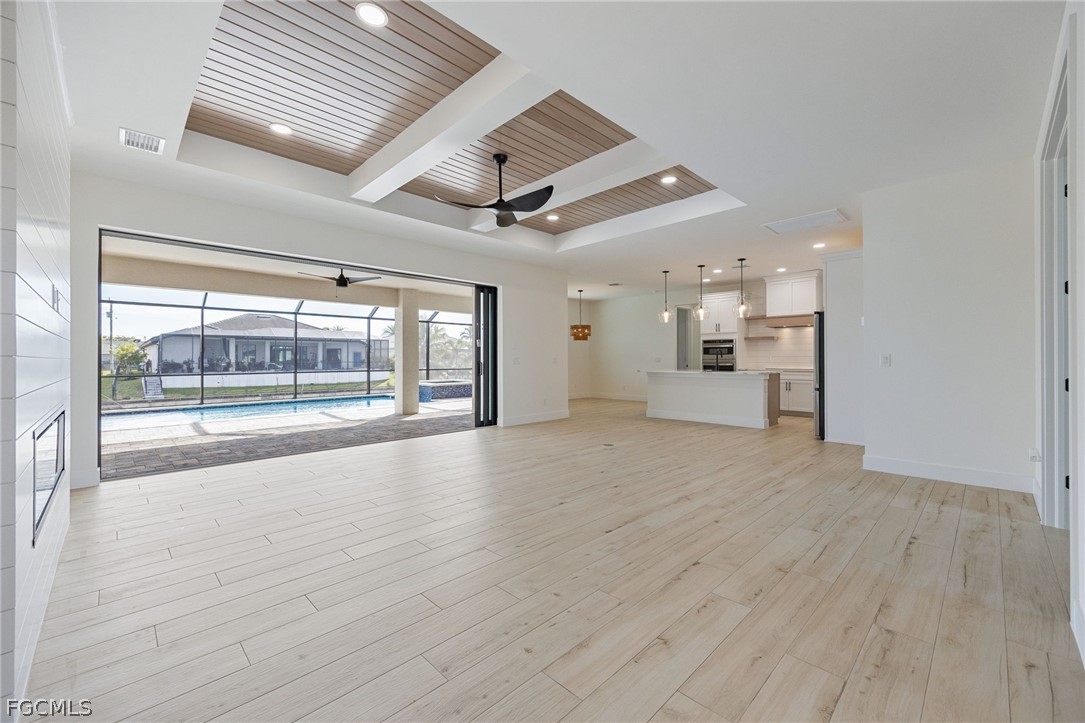 1406 Mohawk PKWY