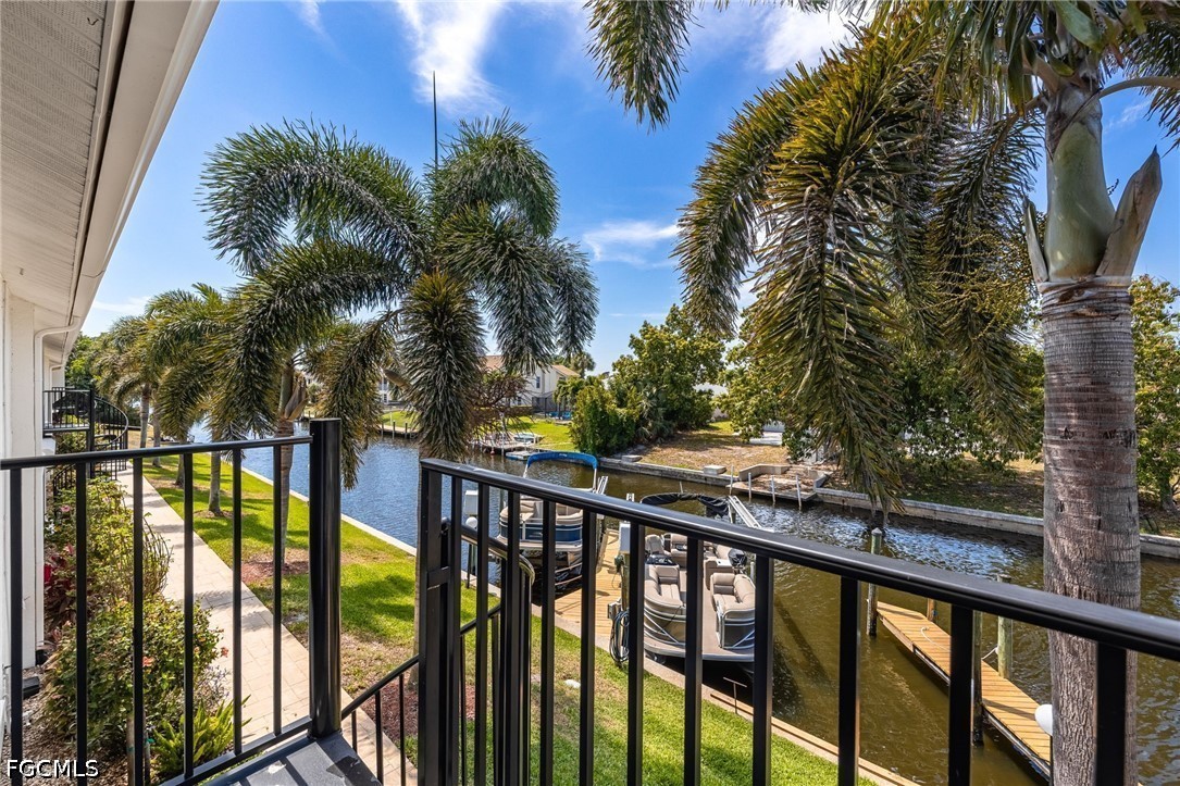 4904 Vincennes ST 204