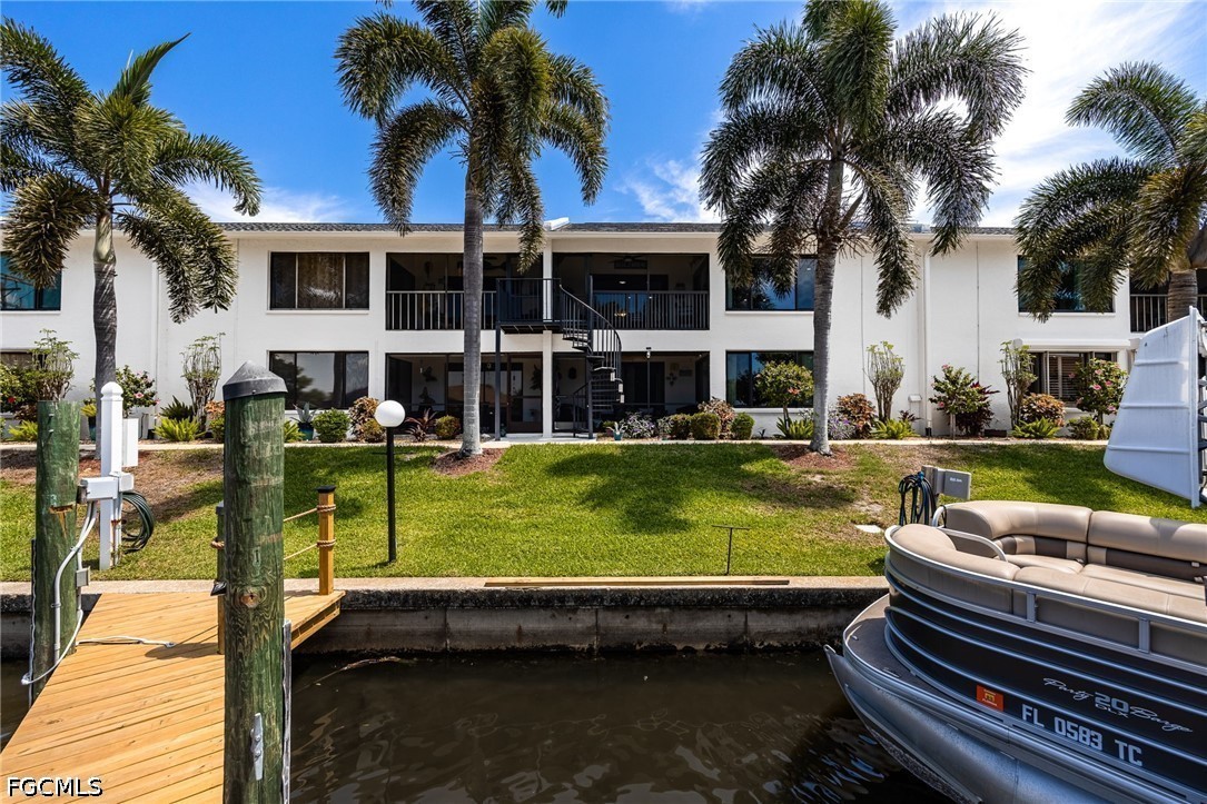 4904 Vincennes ST 204