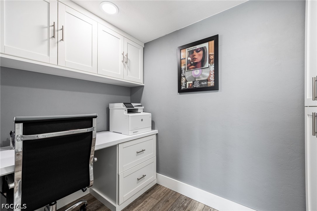 4904 Vincennes ST 204