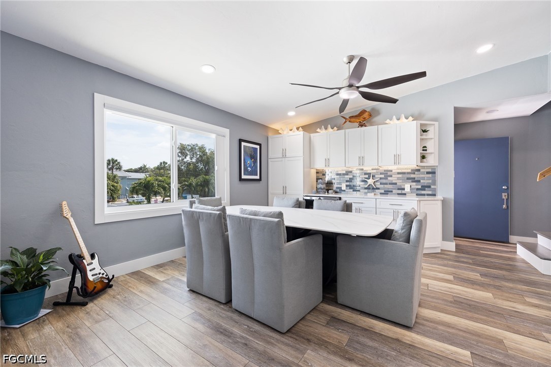 4904 Vincennes ST 204