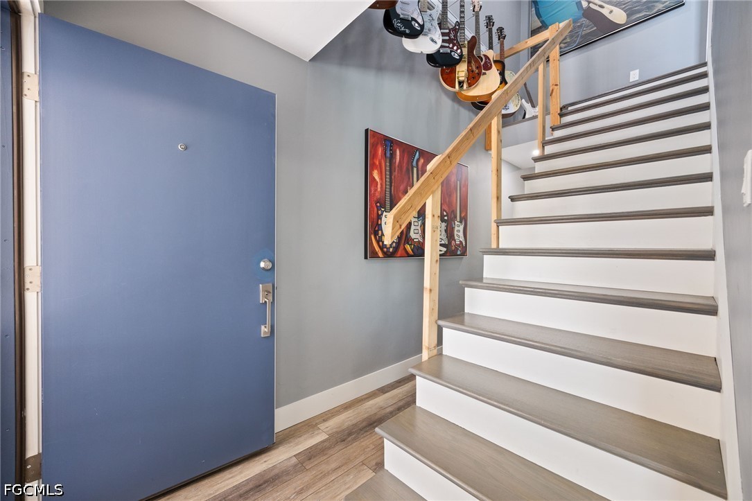 4904 Vincennes ST 204