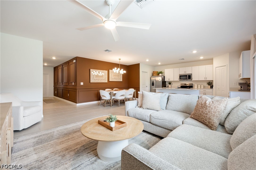 7156 Sugar Pine WAY