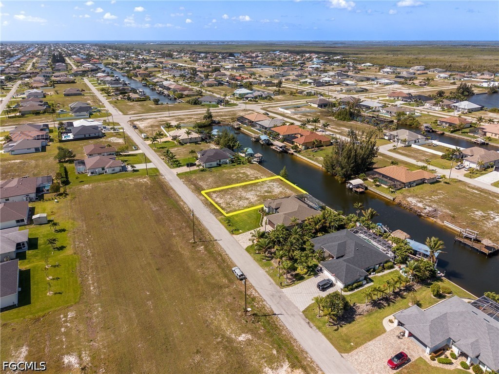 1628 NW 38th PL