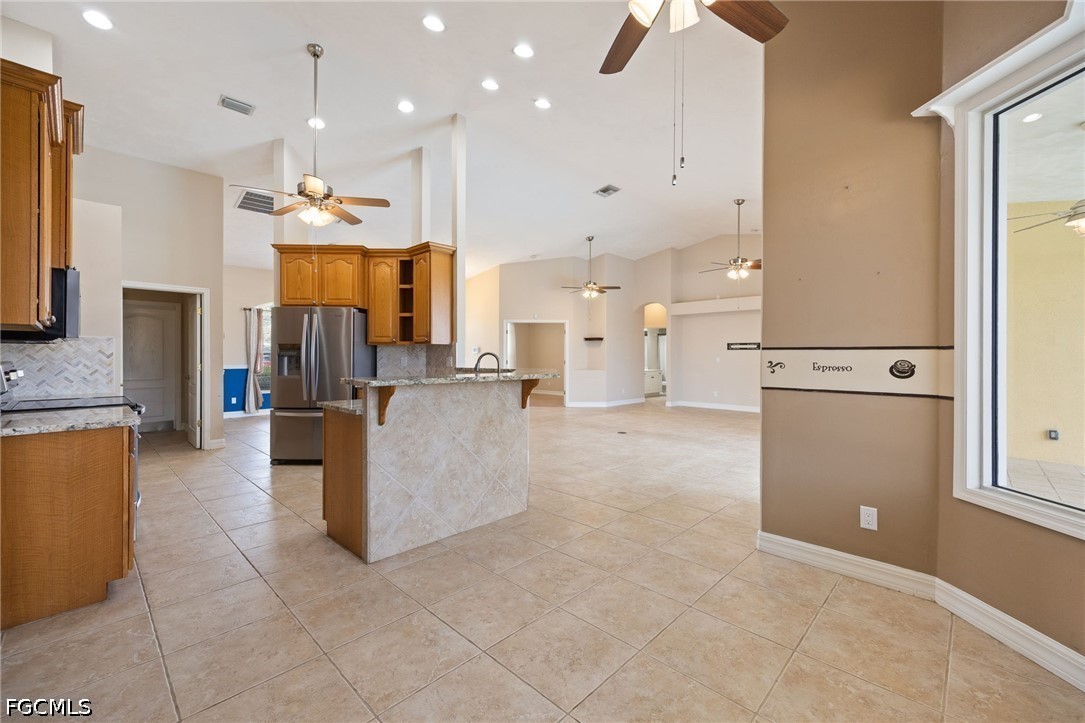 3437 NW 18th TER