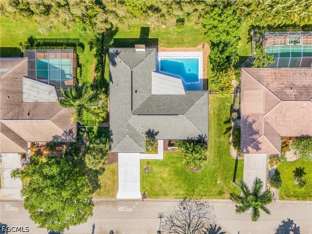 5479 Chablis LN