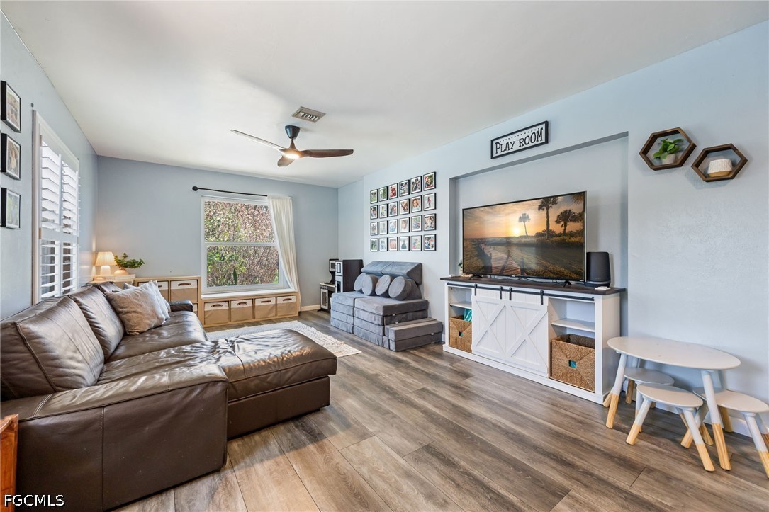 5060 Melaluca DR