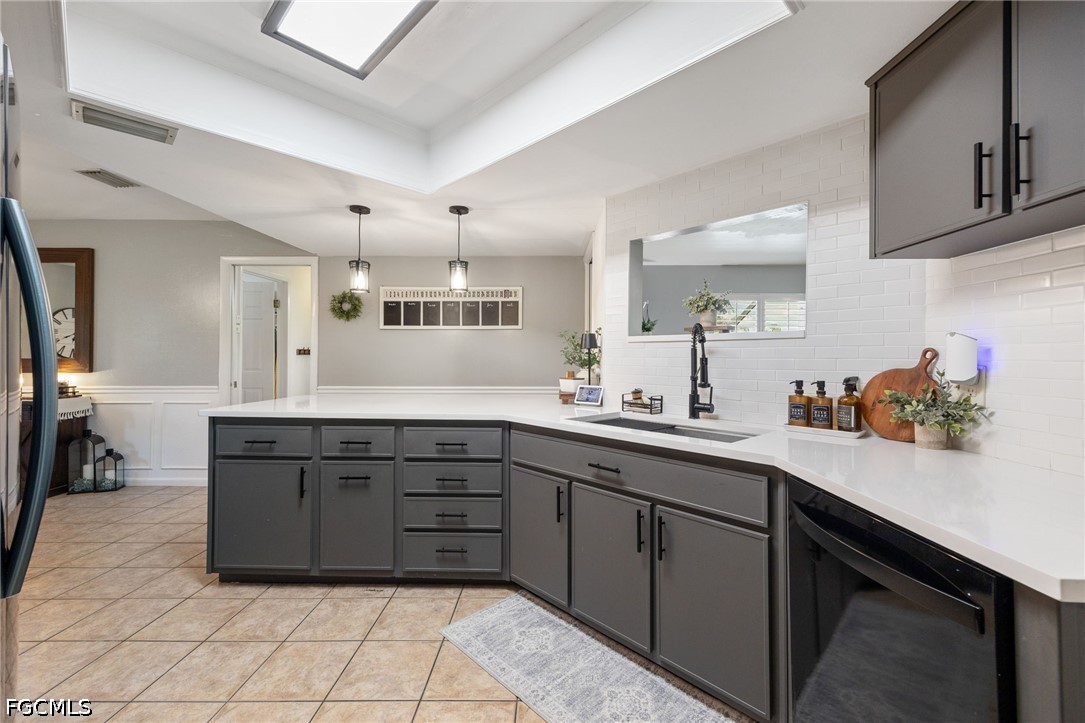 5060 Melaluca DR