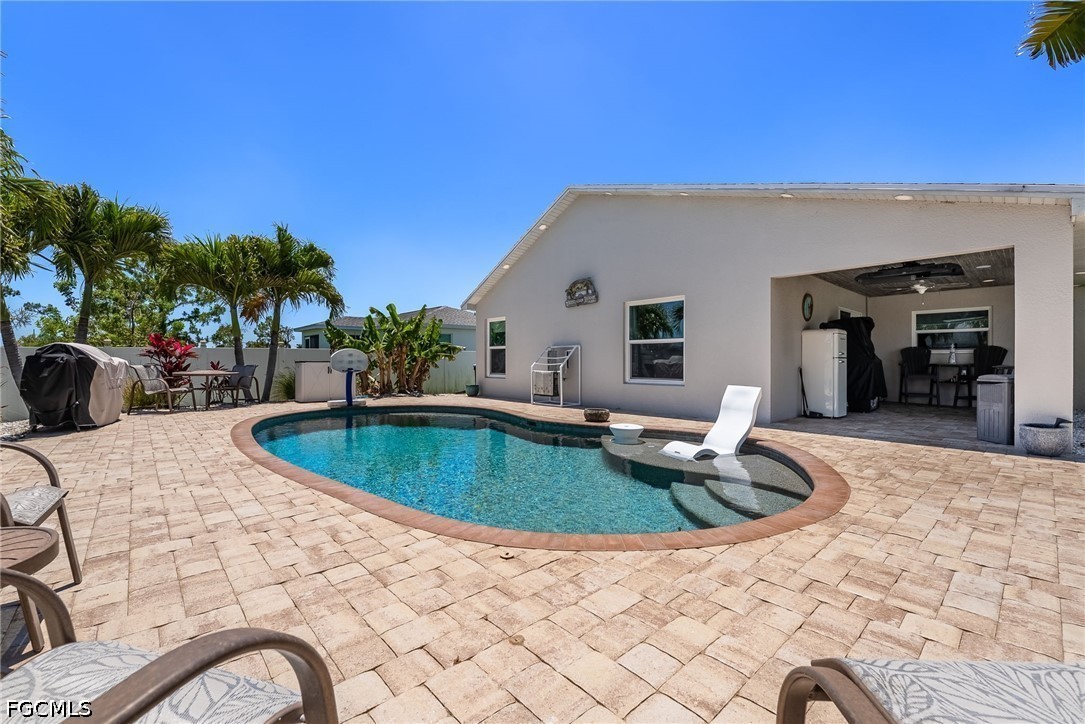 2553 NW 21st PL