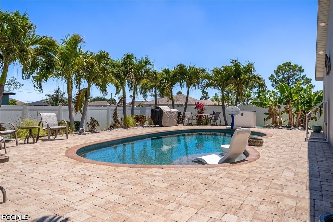 2553 NW 21st PL