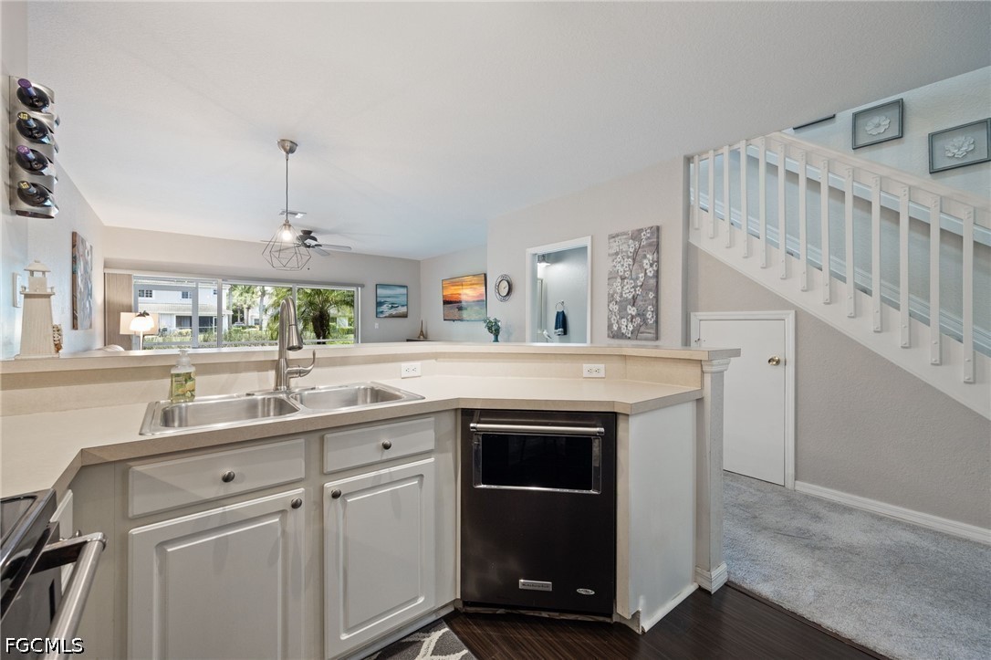 10083 Poppy Hill DR