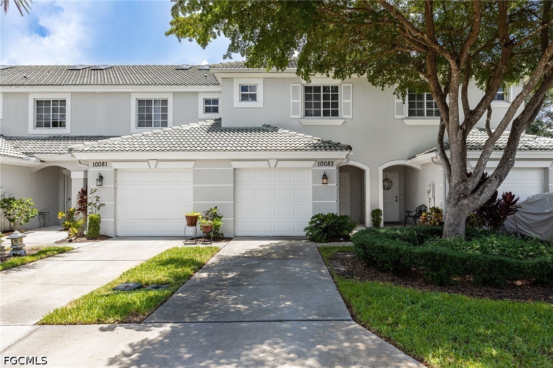 10083 Poppy Hill DR