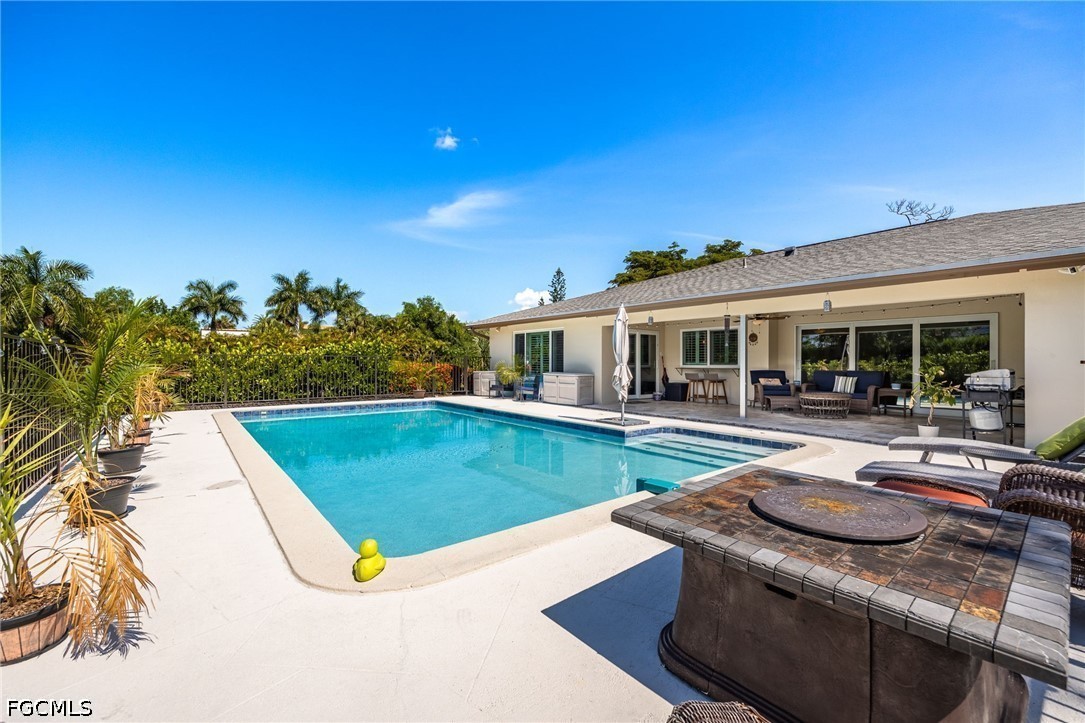 3680 Woodstork CT