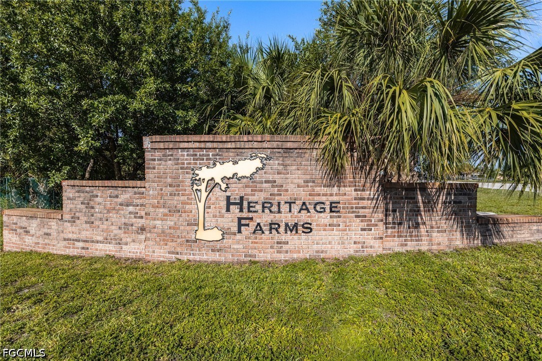 3680 Woodstork CT