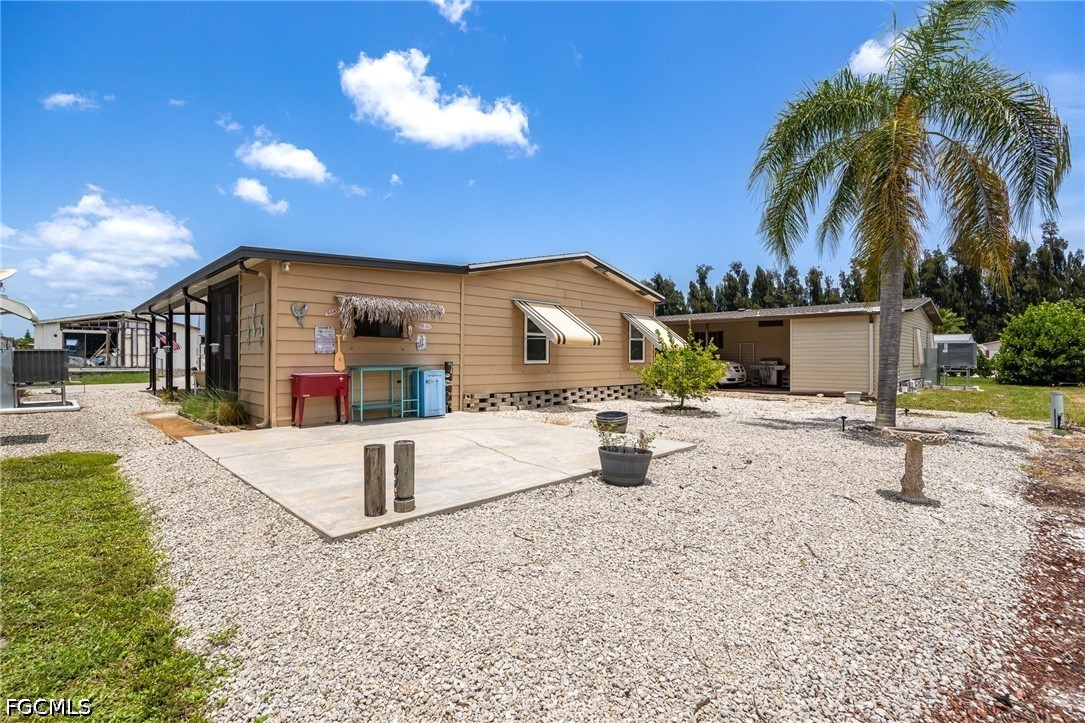 4931 Needle Fish LN