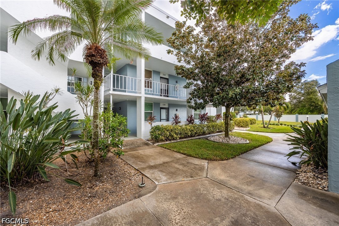 5959 Winkler RD 218