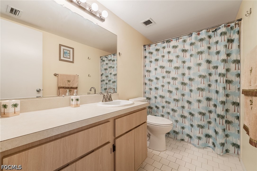 5959 Winkler RD 218