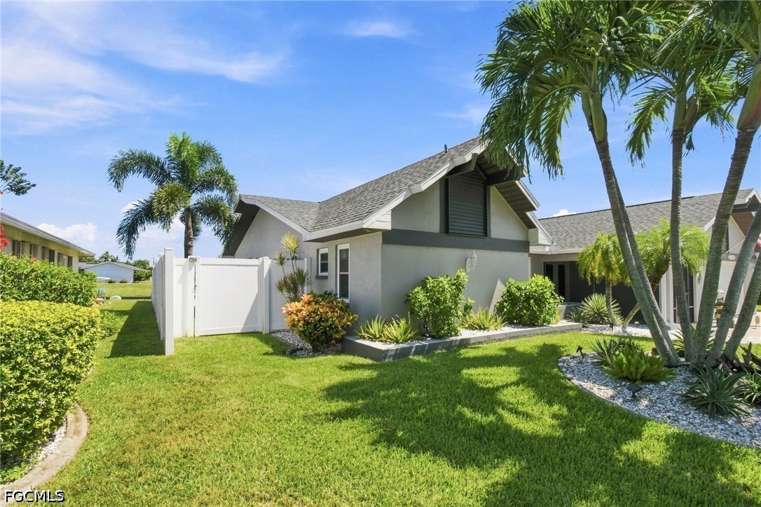 1017 SE 36th TER
