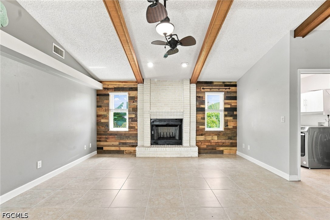 1017 SE 36th TER