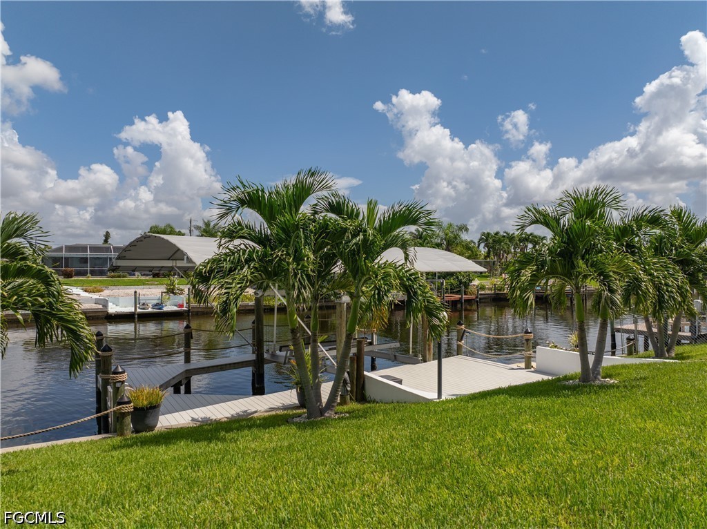 1017 SE 36th TER