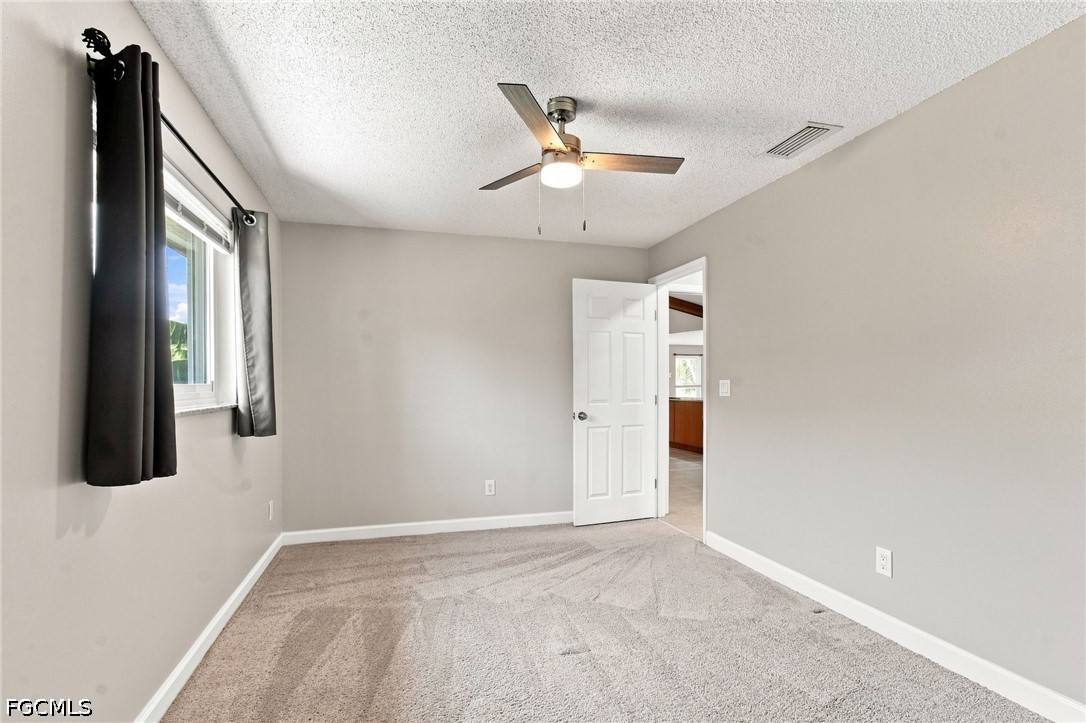1017 SE 36th TER