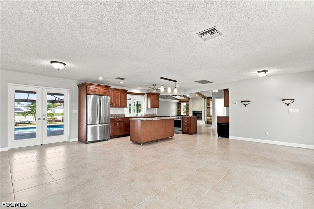 1017 SE 36th TER