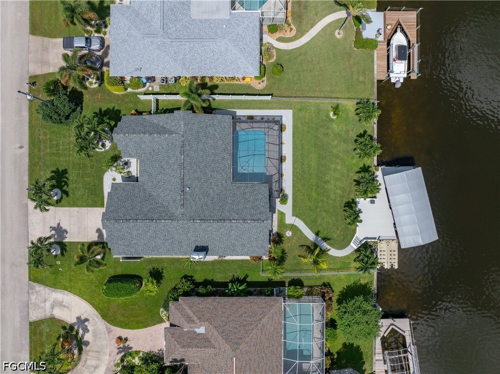 1017 SE 36th TER
