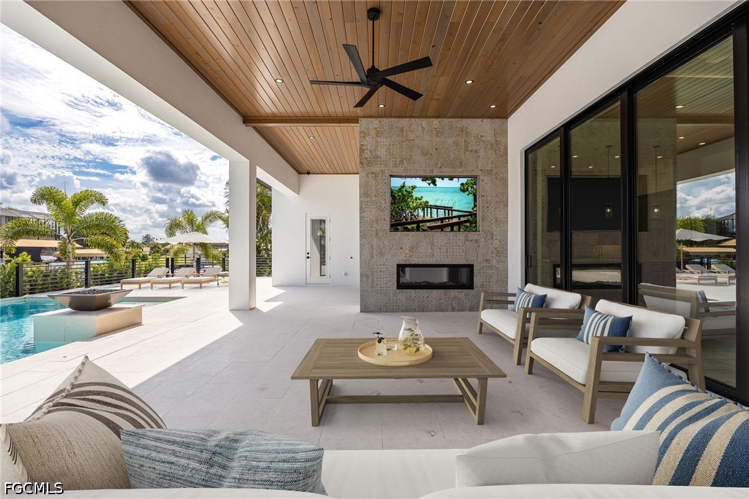 111 Montrose DR