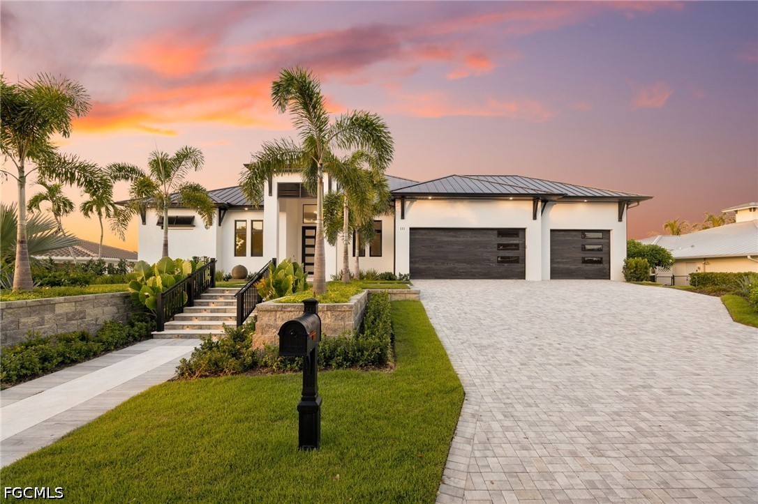 111 Montrose DR
