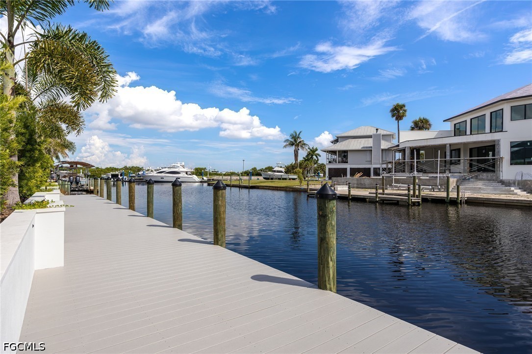 111 Montrose DR