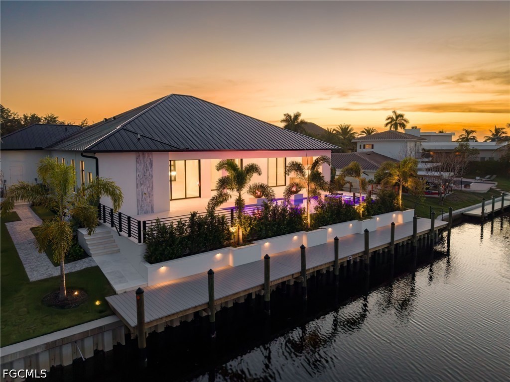 111 Montrose DR