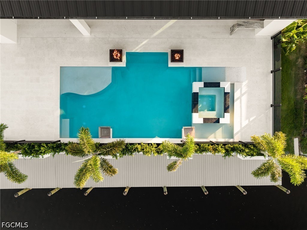 111 Montrose DR
