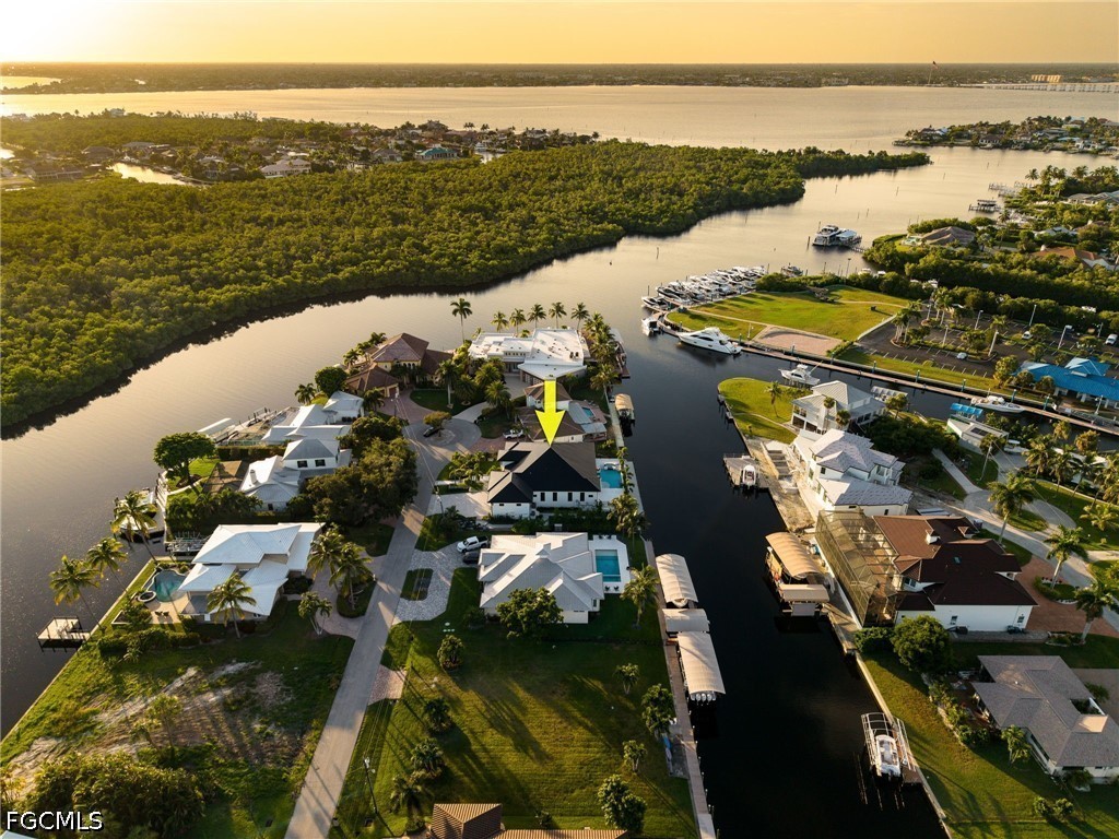 111 Montrose DR