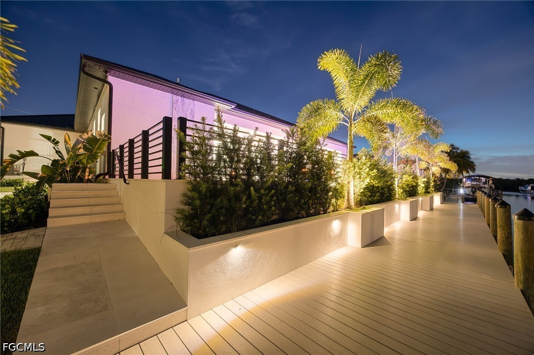111 Montrose DR