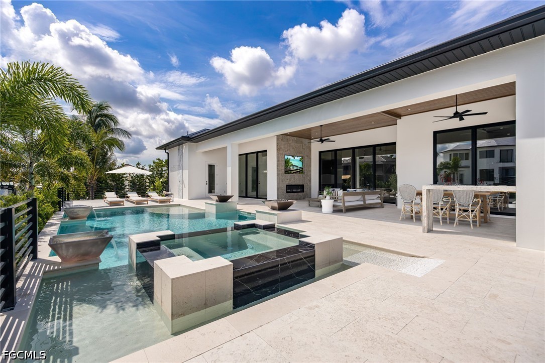 111 Montrose DR