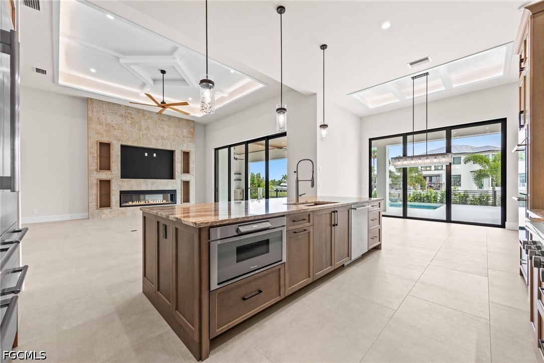 111 Montrose DR