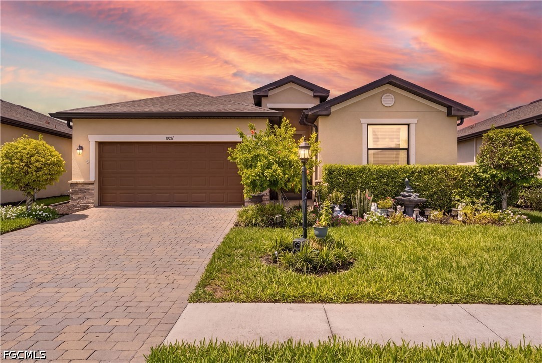 14517 Monrovia LN