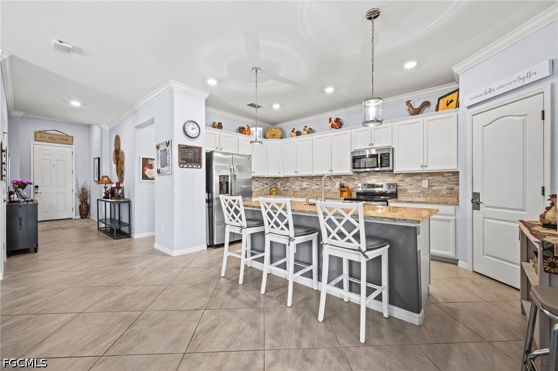 14517 Monrovia LN