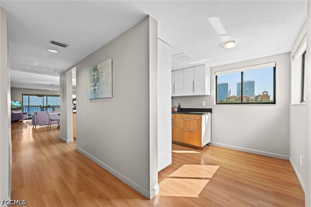 2711 First ST 304