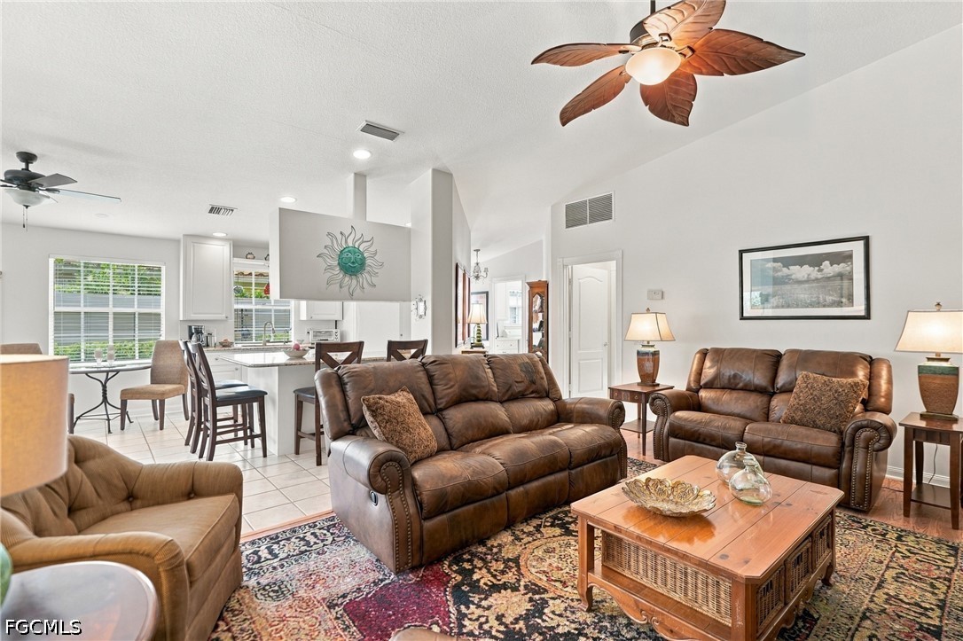 5618 Eleuthera WAY